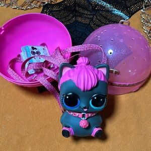 Lol biggie pets surprise. As shown. Spicy kitty